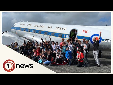 Good Sorts: Nelson pilot comes up with bright idea to entertain sick kids