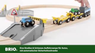 preview picture of video 'BRIO Car Transporter Rail and Road Set 33212 Deutsch'