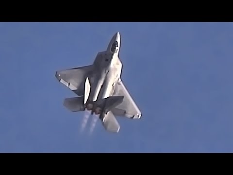 F-22 Raptor • Air Maneuverability Demonstration