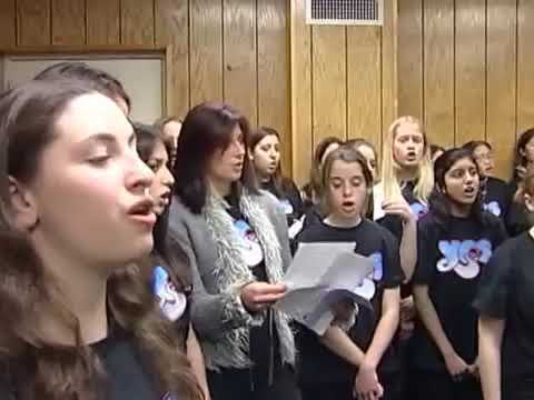 Yes Miscellany: 5/4/04 - Rosemont - Lincolnwood Chorale with Chris Squire - Onward