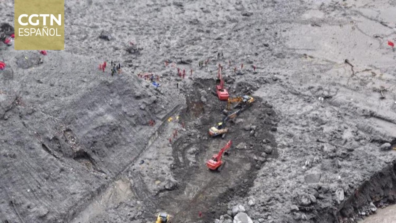 China restablece acceso por carretera a puerto fronterizo de Gyirong, afectado por avalancha de lodo