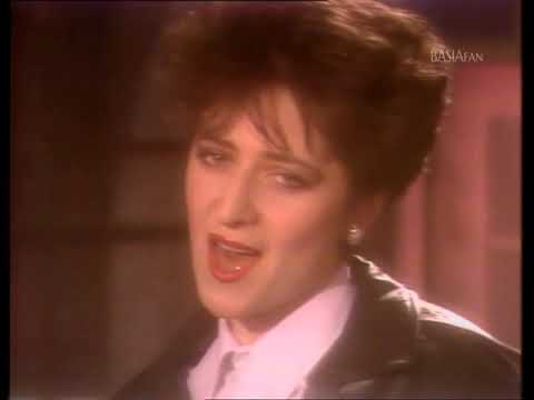 Matt Bianco with Basia - Half a Minute , Formel Eins