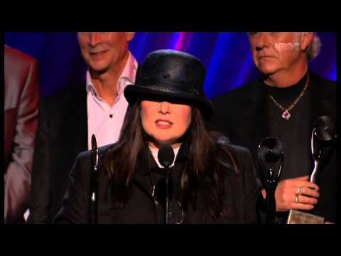 ROCK AND ROLL HALL OF FAME 2013 - HEART