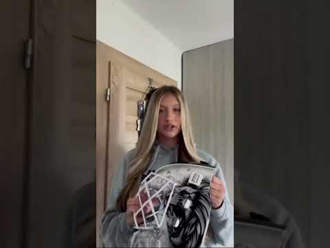 Airbrush hokejové masky Česká reprezentace Lili Chmelařová