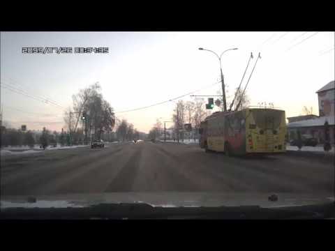 Внезапная Сузуки при повороте на лево