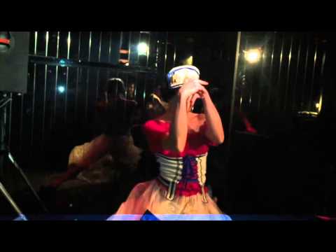 La Cagña protagonizada por LALLA BITTCH "El Porompompino - Limited Edition"