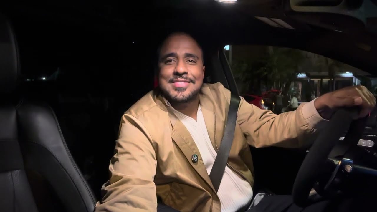 INFLUENCIADOR DE POBRE x INFLUENCIADOR DE RICO