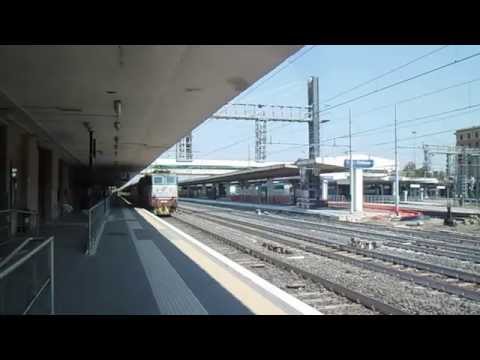 E656.030 sull' EXP 14140 Foggia - Lourdes, in partenza da Roma Ostiense