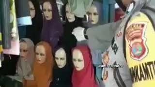 Download lagu Video lucu masker story wa mp3 Download lagu Video lucu masker story wa mp3