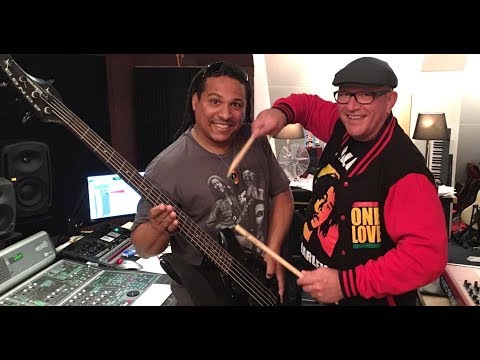 The Hague Reggae All Stars Ft. Papemannn & Verse Ital - Shine Eye Riddim (Live @ PiP)