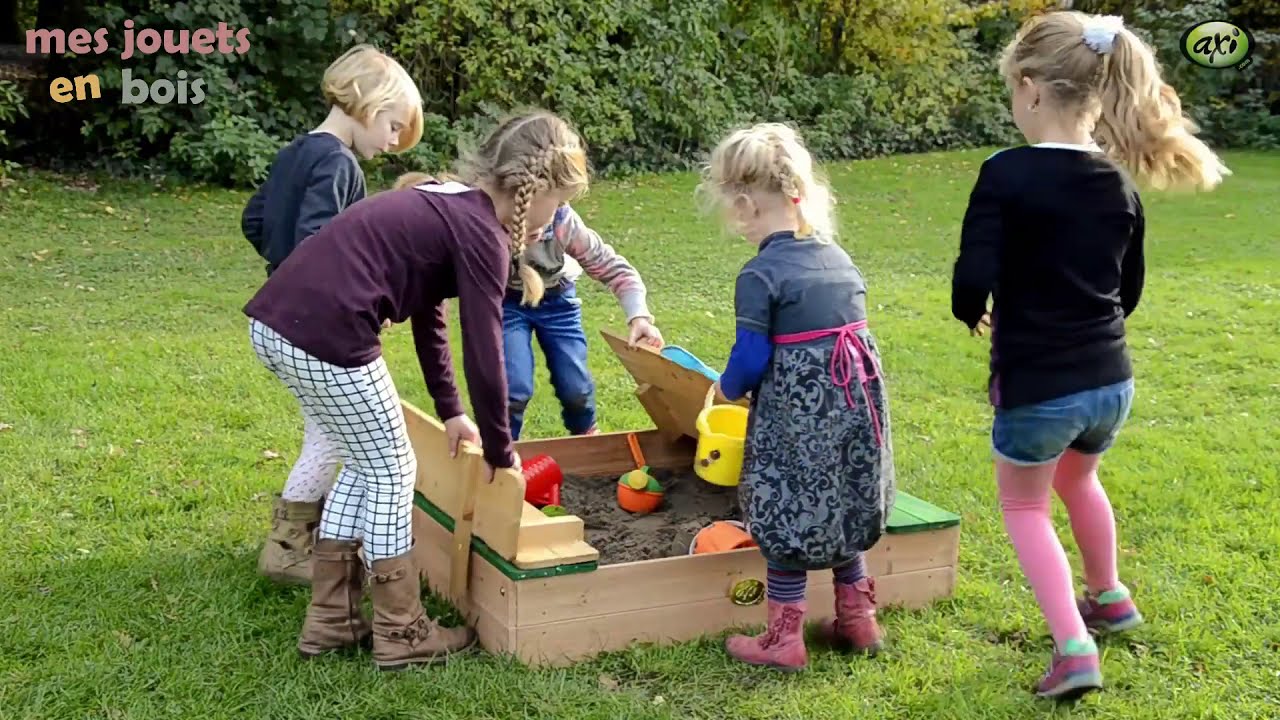 Bac à sable en bois