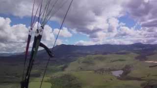 preview picture of video 'Paragliding forward roll and talking to a wedgie, Winton, Tasmania'