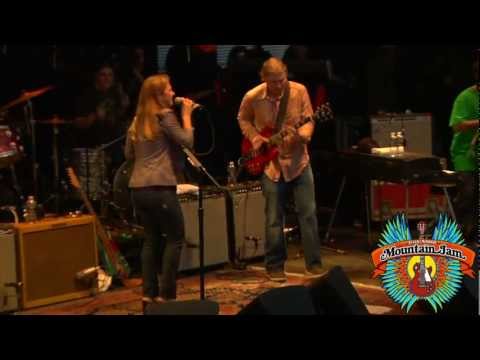 Derek Trucks & Susan Tedeschi Band - "Space Captain" - Mountain Jam VI - 6/5/10