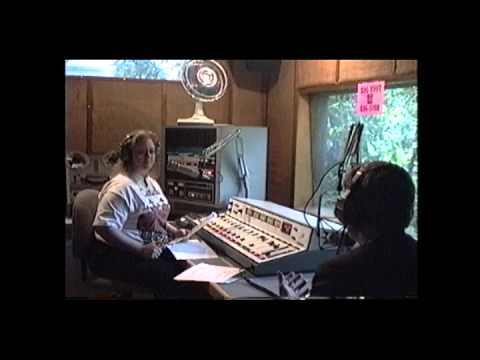 download lagu mp3 mp4 94 1 Fm Houston, download lagu 94 1 Fm Houston gratis, unduh video klip 94 1 Fm Houston
