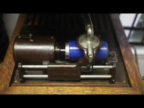 Edison cylinder - On Parade medley