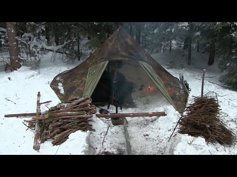 Bushcraft Schwarzwald: Ausführliche Informationen zum Thema Tarp, Zelt und Basha
