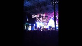 Wilco - I Might (live)