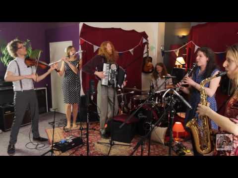 Threepenny Bit - Icy Jig/Drummond Castle - Hightown Sessions