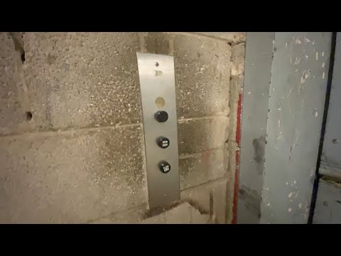 EPIC MOTOR: OTIS Dry-Powered Hydraulic Freight Elevator @ Macy’s - Boardman, OH