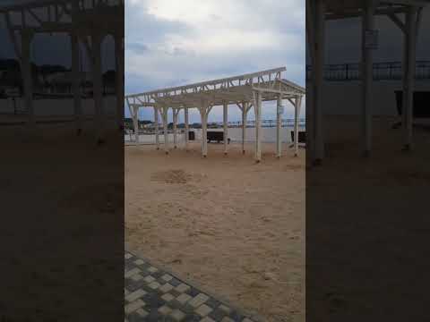 Воздушная тревога застряла на пляже в Севастополе