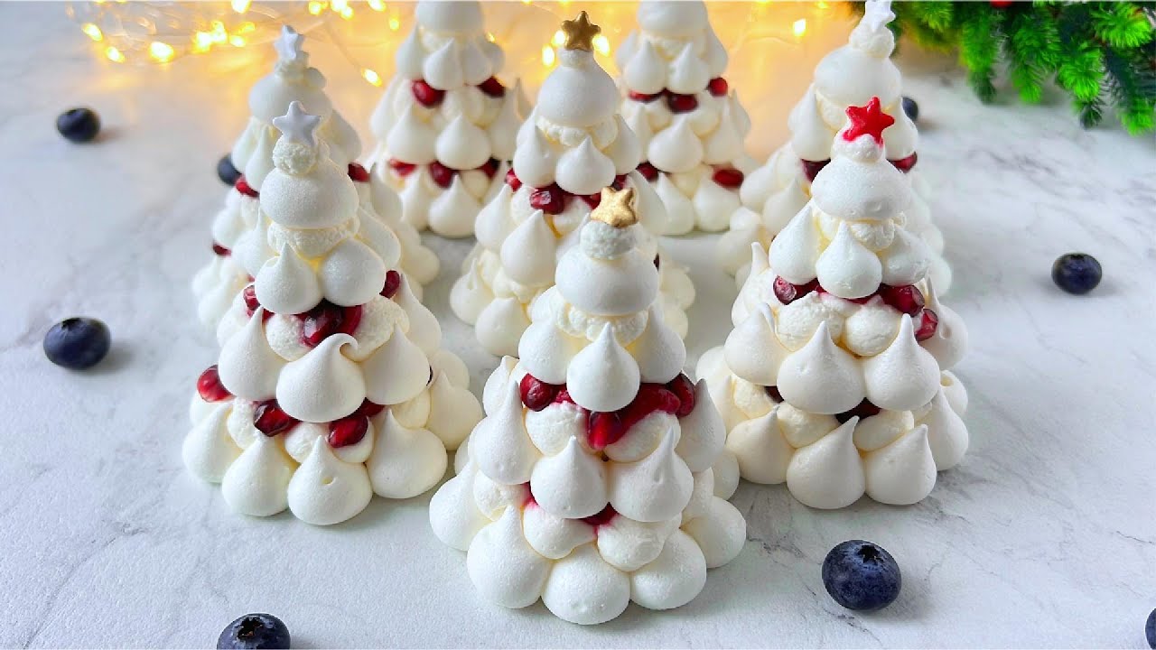 Christmas Dessert Pavlova by Yummy Life — recipe photo