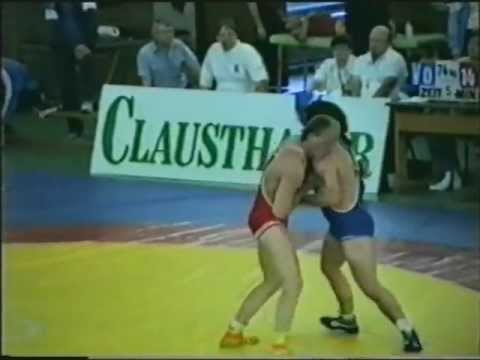 RINGEN DM 1989:  Rogall (PFZ) - Recker (BLN)