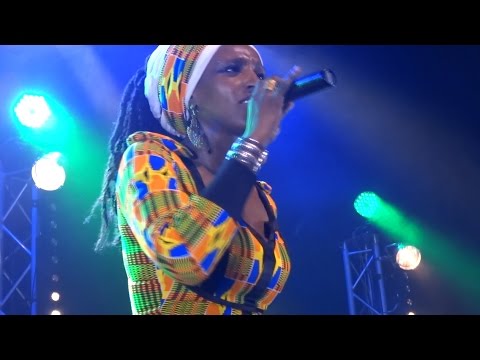 Sitting On This Rock - Mo'Kalamity And The Wizards @ Deux Pièces Cuisine.mp4