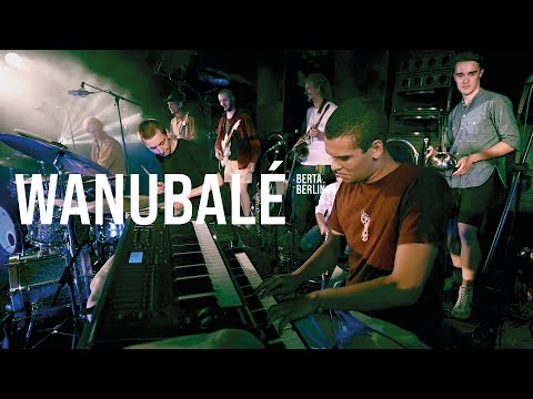 Wanubalé - live @ Club Gretchen | LIVING IN A YARD
