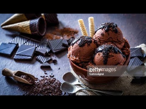 bansi ate..ice cream....con....chocobar..and Maaza....