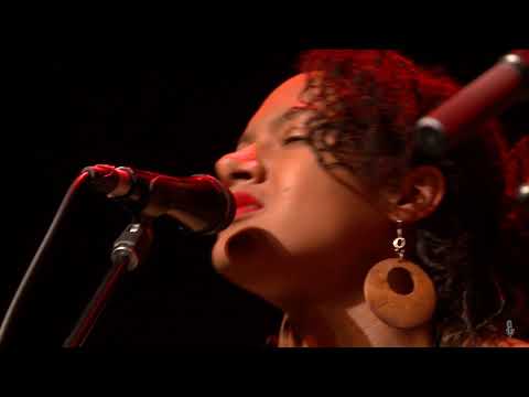 Birds of Chicago - Alright Alright (eTown webisode #1381)