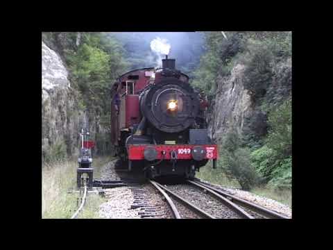 Zig Zag Railway Tank 1049