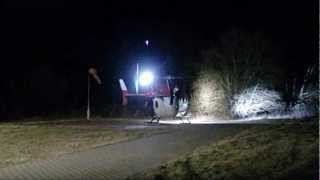 preview picture of video 'Ausleuchtung für ITH Landung - 09.03.2012 - Feuerwehr Pritzwalk'