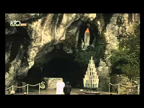 Chapelet à Lourdes