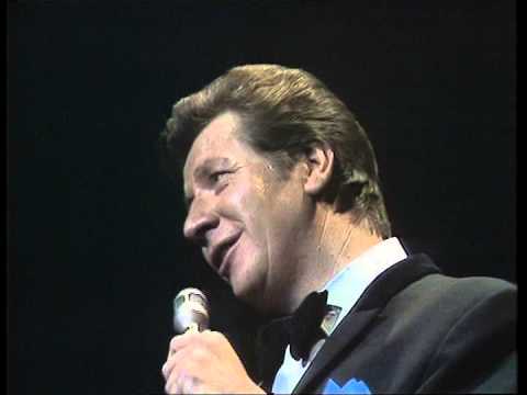 Max Bygraves: 'My Way' -1970 Royal Variety Performance