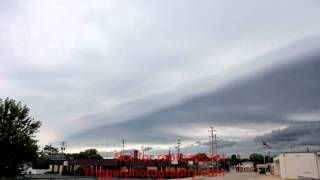 preview picture of video 'Shelf Cloud in Loves Park/Rockford Illinois'