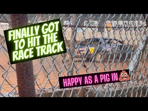 speedway. standard saloon. super sedan. v8 dirt modified. nyora speedway. practice day