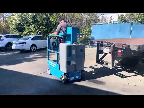 Genie GR12 Runabout Vertical Boom Man Lift 500 lbs 12ft Platform Lift GRC-12