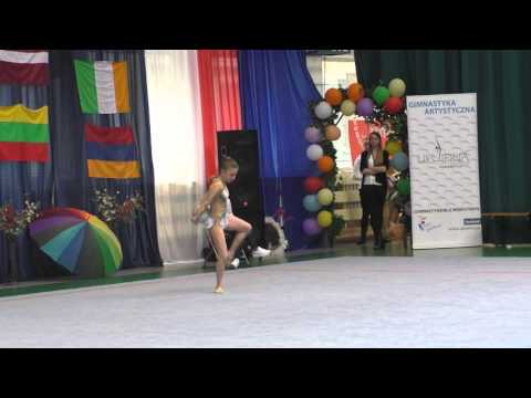 Irina Cup 2016 - Oliwia Skłucka (2004) - piłka