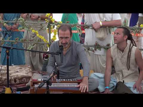 Sep 13 2018 HG Sarvatma Das - Bhakti Sangama 2018 Gaura Arati kirtan