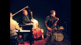 SONNY SIDE UP! "You do something to me" live at esse-bar/winterthur, 26.3.2010