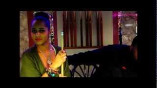 Fully Loaded - Mi Casa, Su Casa (Behind The Scenes)