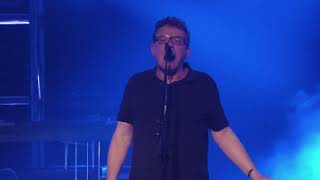 The Proclaimers I'm On My Way (Live in Leith)