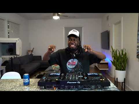 SUAV: R&B Playlist Mix by DJ DollaMenu