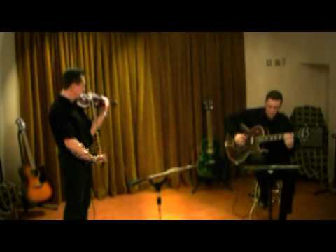 Irek Grabowski & Hallvard Nikolaisen duo - A child Is Born