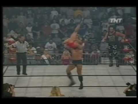 WCW Monday Nitro 5-17-99 Ric Flair and Charles Robinson vs Randy Savage and Madusa 2 of 2
