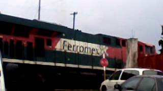 preview picture of video 'Ferromex en Apizaco'