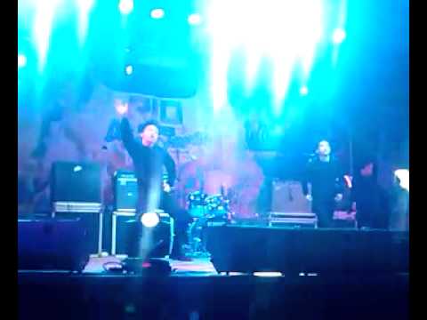 Kym Vergara and Girbaud Limpin