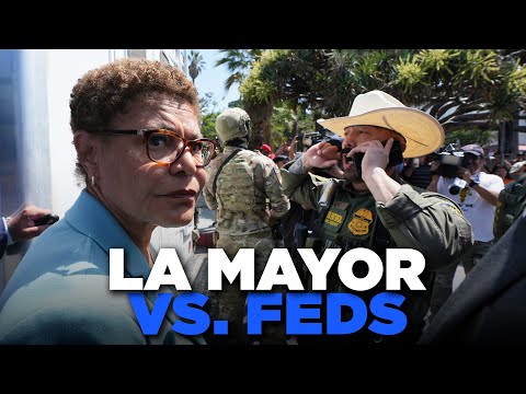 LA Mayor CONFRONTS Federal Agents At City's MacArthur Park | TRENDING