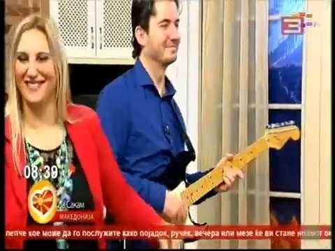 Leni Partikova I Ambasador band   Zaspala Jana Janinka Sitel TV