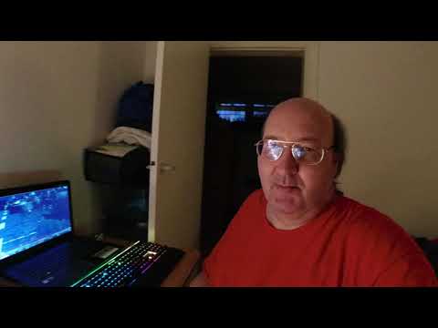 MongoTV_4729 - Stopper 12 TIMER Game Video og Tager Glas Saftevand LØRDAG AFTEN